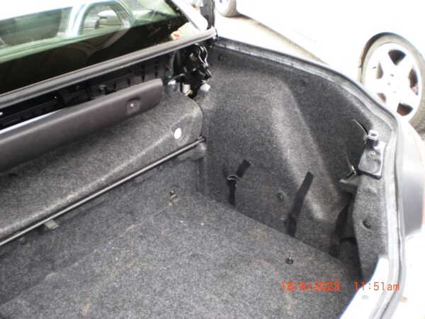 Peugeot 206 CC Quicksilver - Image 26
