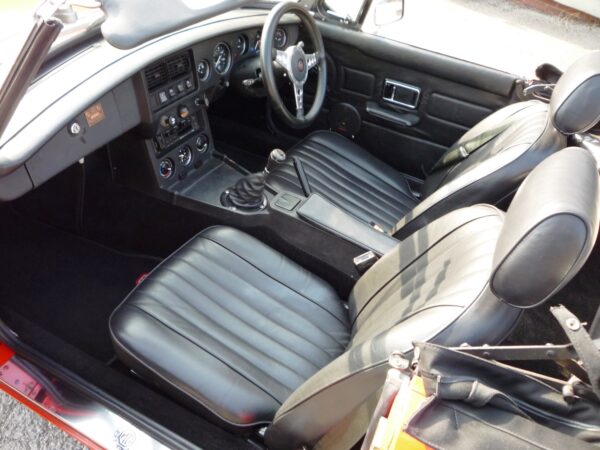 MGB Roadster - Image 19