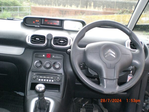 Citroen Picasso VTR+HDI - Image 13